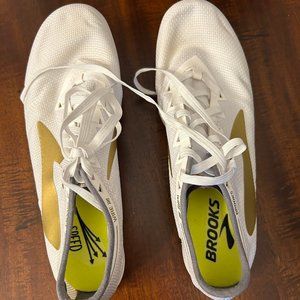 Brooks Track Spikes Running Shoes Size 7